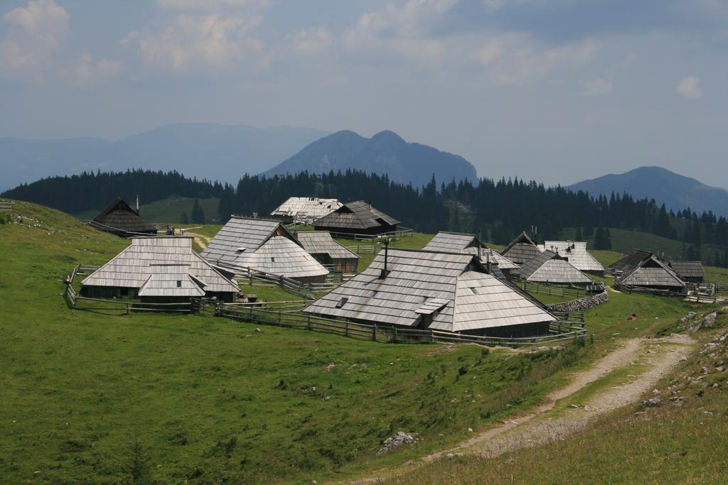 Chalet Pehta Velika Planina Villa Stahovica Rom bilde